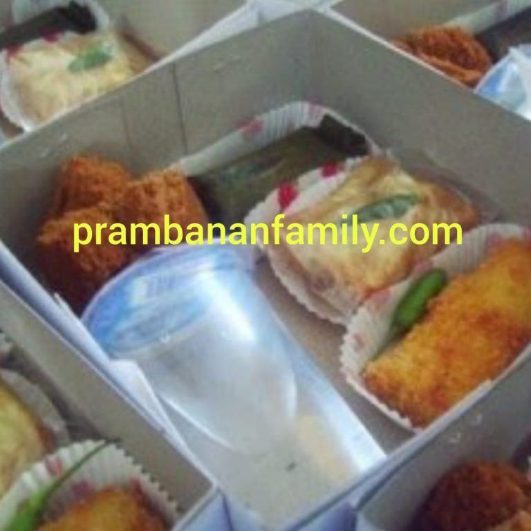 snack box prambanan